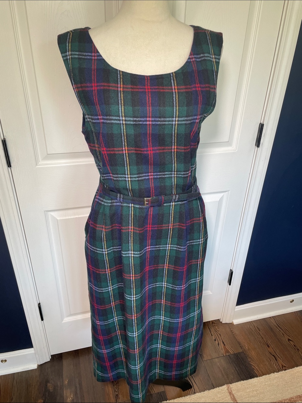 VTG Lanz Originals Green Tartan Plaid Wool Dress Belted Sheath Sleeveless Midi